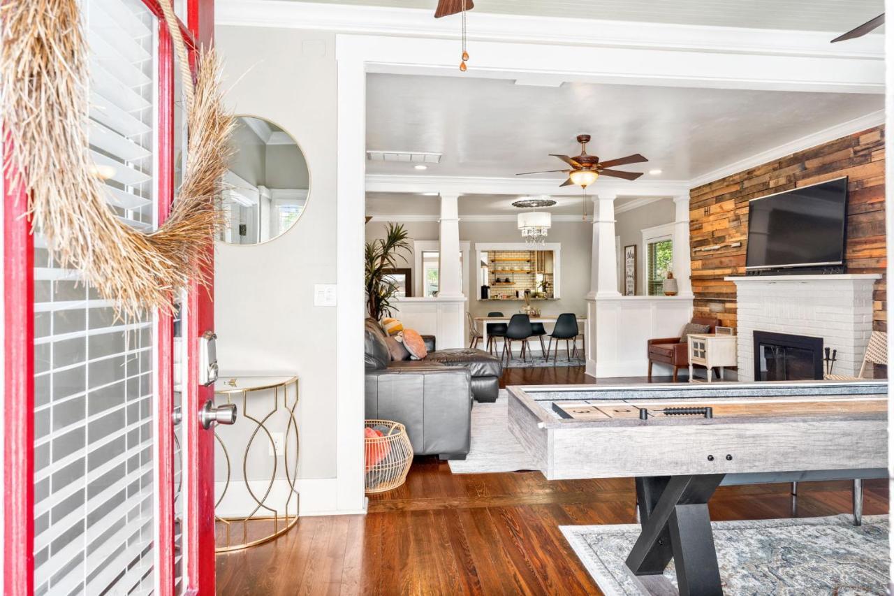 Four Different Options At One Great Location-- 1 - Spacious 3 Bed 2 Bath House Or 2- 2Nd Floor 2 Bed 1 Bath Guesthouse Or 3- 1St Floor Studio Or 3- A Tiny Home Rv Tampa Esterno foto